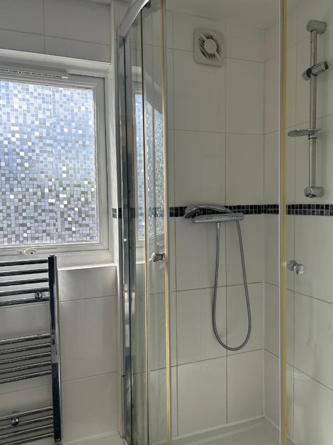 No6 Overnight Stays Free Onsite Parking Hindlip Екстериор снимка